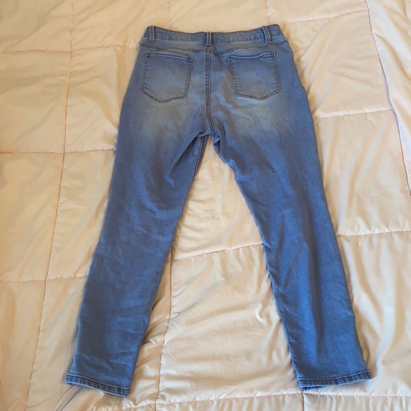 No boundaries mid rise skinny crop jeans - Picture 2 of 2